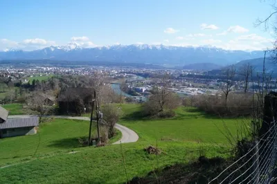 Grundstück kaufen in Villach – 1 889 m², € 350.000