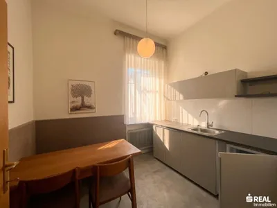 7-Zimmer-Gewerbeimmobilie mieten in Klagenfurt – 247 m², € 2.670 – Bild 6 von 11