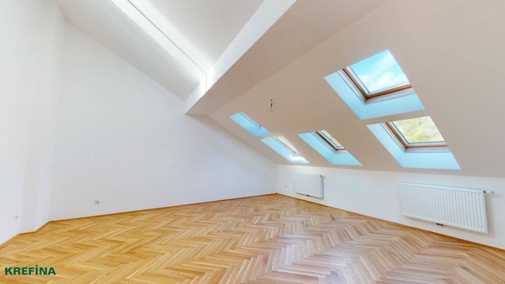 Lautensackgasse: Grünruhelage - Lichtdurchflutete Dachgeschoßwohnung - Ansicht 2
