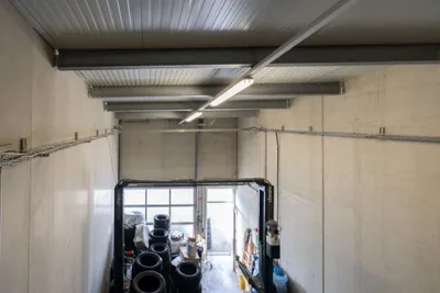 1-Zimmer-Gewerbeimmobilie mieten in Wels-Land – 78 m², € 1.020 – Bild 3 von 4