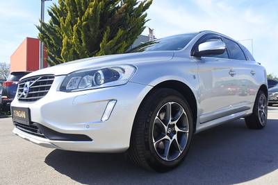 Volvo XC60 D4 Momentum Ocean Race AWD Geartronic/AHK/...