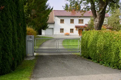 Haus kaufen in Wels-Land – 200 m² – Bild 2 von 32