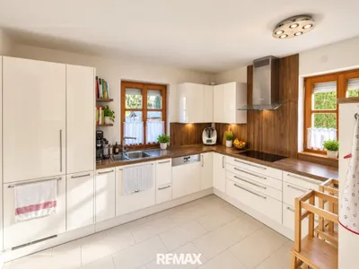 4-Zimmer-Haus kaufen in Korneuburg – 128 m², € 669.000 – Bild 2 von 14