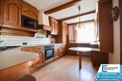 16-Zimmer-Immobilie mieten in Vöcklabruck – 480 m², € 12.828 – Bild 28 von 44