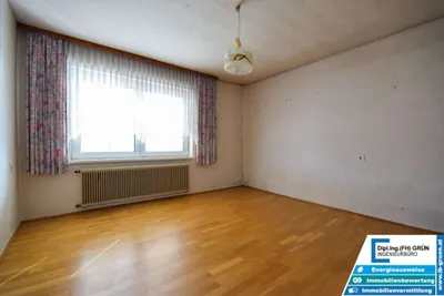 16-Zimmer-Immobilie mieten in Vöcklabruck – 480 m², € 12.828 – Bild 39 von 44