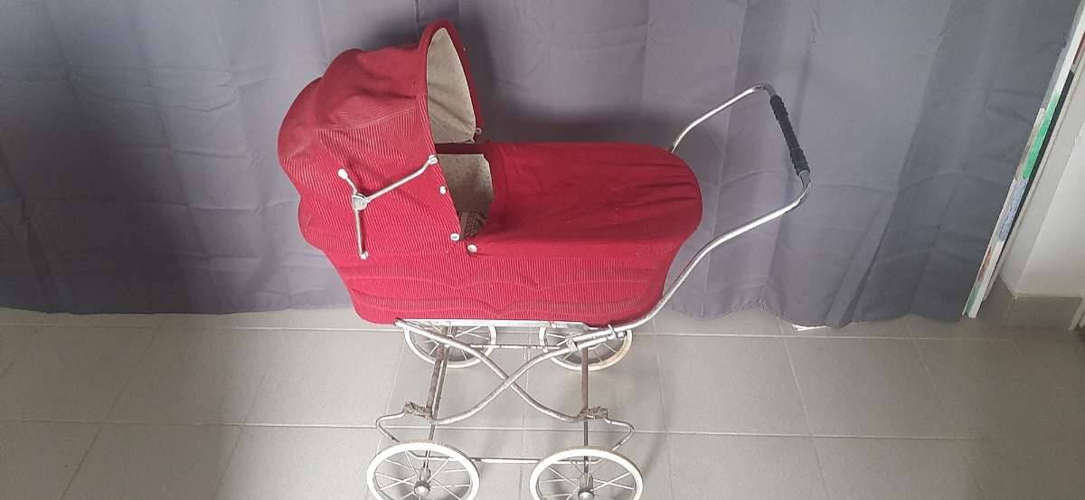 Kinderwagen aus den 60er Jahren,  24,- (7411 Markt Allhau) - willhaben