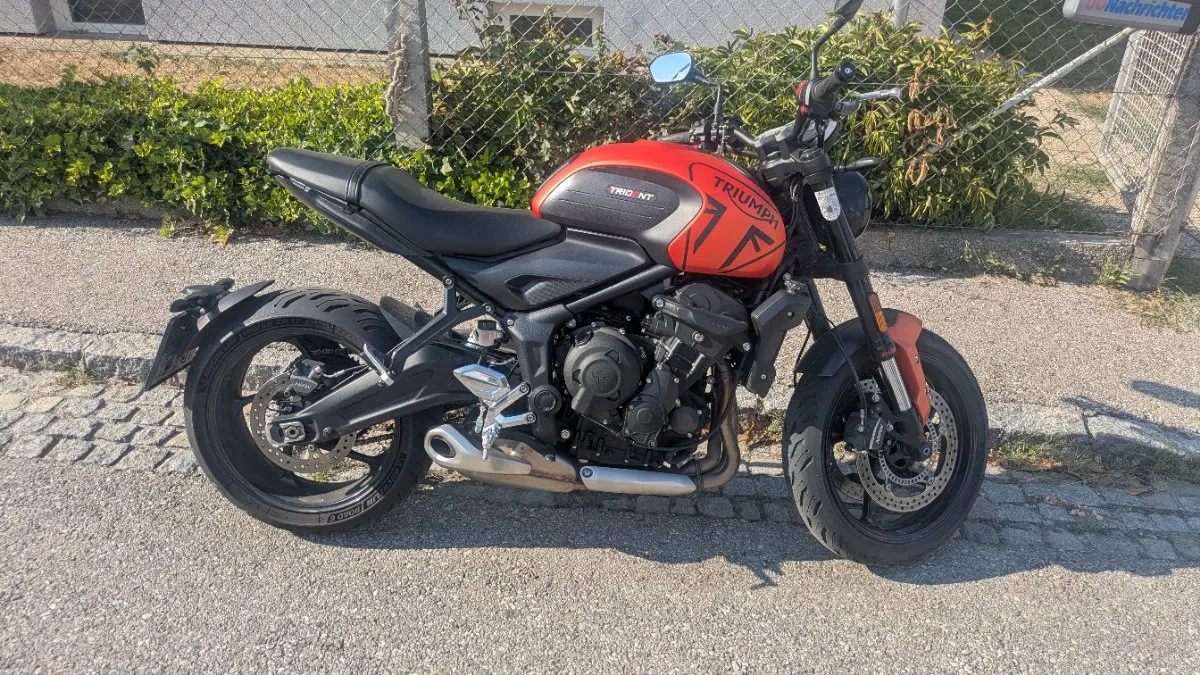 Triumph Trident 660