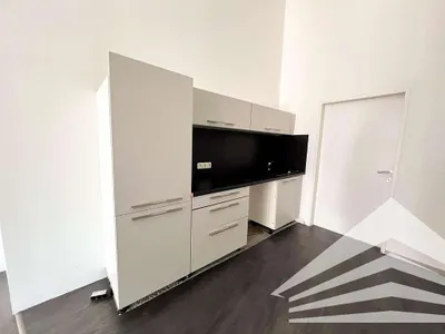 Gewerbeimmobilie mieten in Linz – 366 m², € 4.402 – Bild 7 von 13