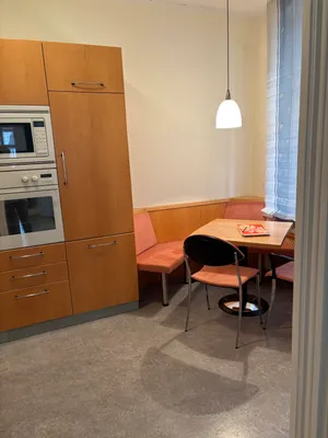 4-Zimmer-Immobilie mieten in Baden – 120 m², € 1.990 – Bild 6 von 10