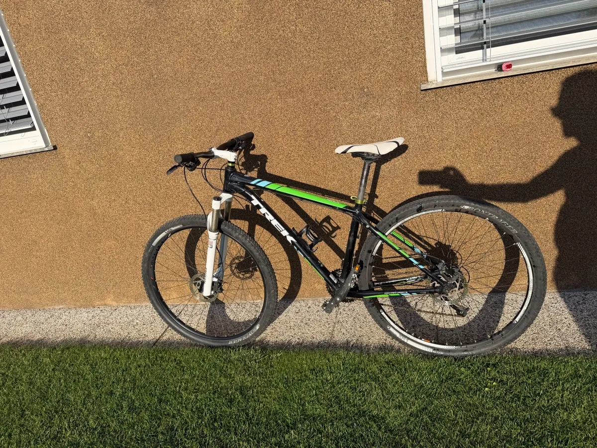 urban e-bikes Aventon Soltera 3 ADV Electric Bike Felt Bicycles – Wikipedia Pedal Length: 4.5 Conquer the streets with Color:Cosmic Blue Matte