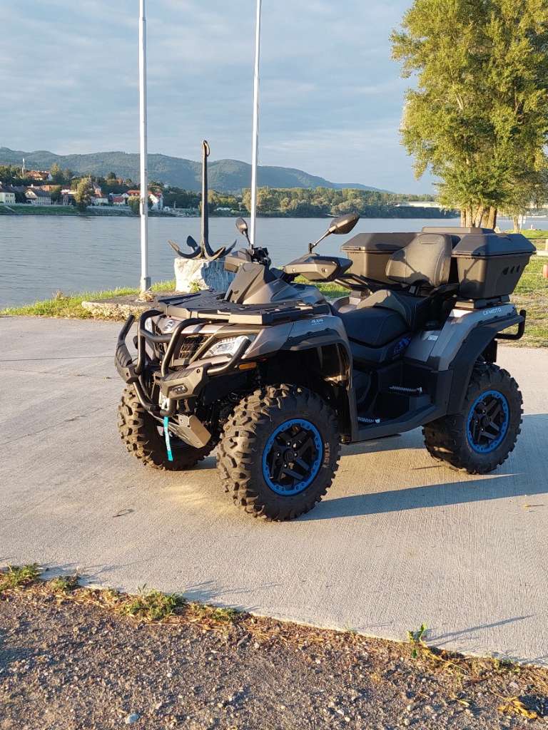 CF-Moto CForce Overland 1000 Quad