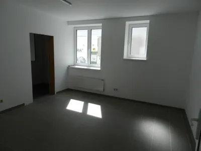 Gewerbeimmobilie kaufen in Baden – 3 780 m², € 3.750.000 – Bild 11 von 19