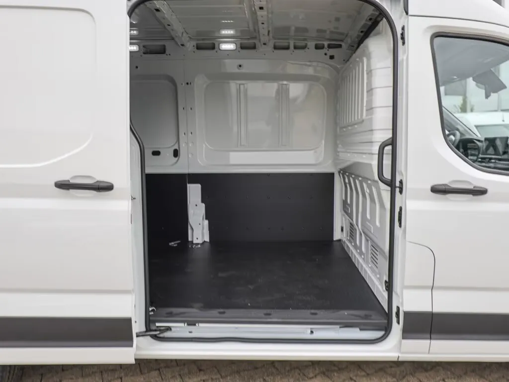 Maxus Deliver 9 Kasten 2.0 D L3H2 Transporter / Kastenwagen – Bild 20