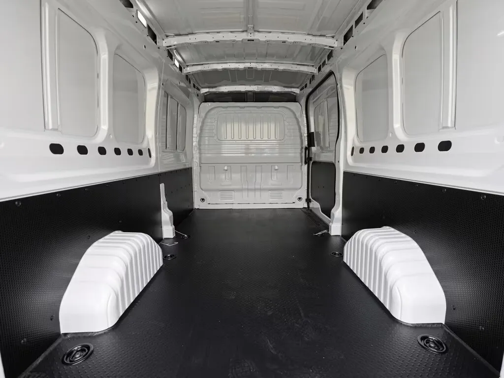 Maxus Deliver 9 Kasten 2.0 D L3H2 Transporter / Kastenwagen – Bild 19