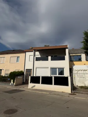 4-Zimmer-Haus mieten in Mattersburg – 130 m², € 899 – Bild 1 von 17