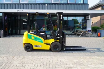 Eurotrac FE25 LT elektrischer Stapler Gabelstapler