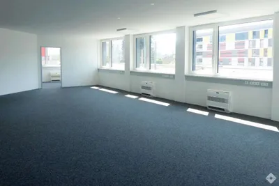 Gewerbeimmobilie mieten in Salzburg Stadt – 286 m², € 5.013 – Bild 3 von 6