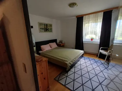12-Zimmer-Haus mieten in Sankt Pölten Land – 240 m², € 1.400 – Bild 24 von 35