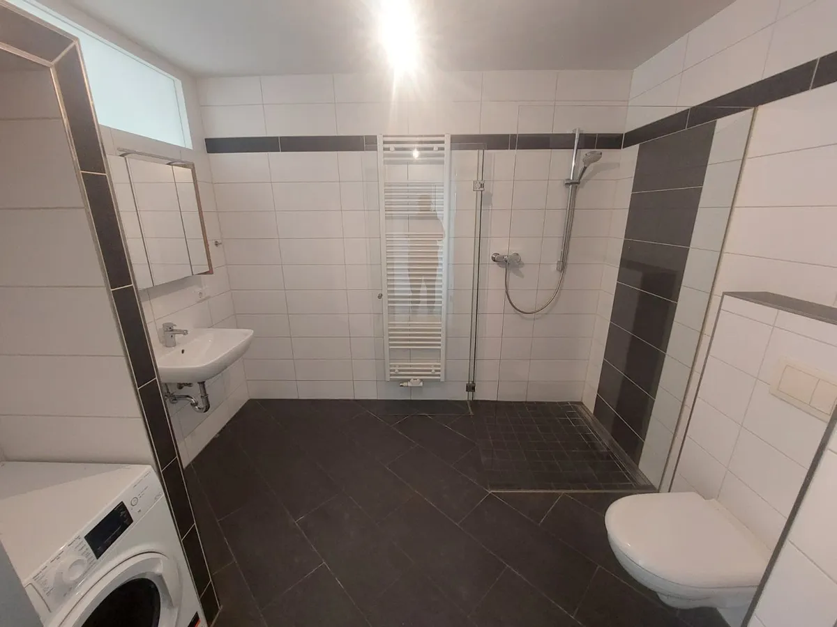 Apartment in Elixhausen, Handelspark - Ansicht 3