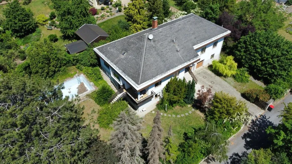 [Kaufanbot erhalten] 1.400m² Grundstück, 360m² Nutzfläche - ein außergewöhnliches Schmuckstück sucht neue Eigentümer! - Ansicht 2