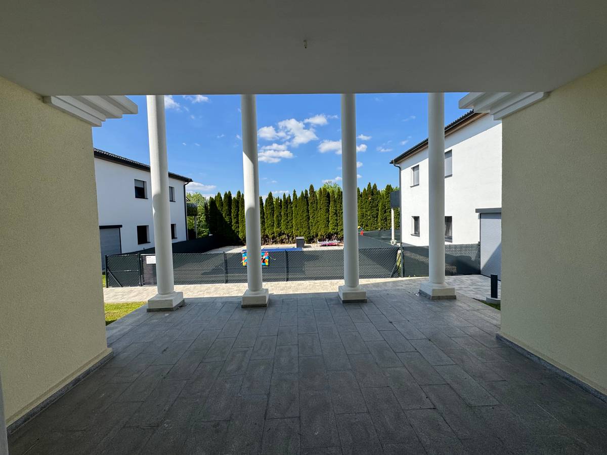 Elegante VILLA in TOP Lage am Stadtrand von Gleisdorf mit GARTEN und Poolanlage - Ansicht 3