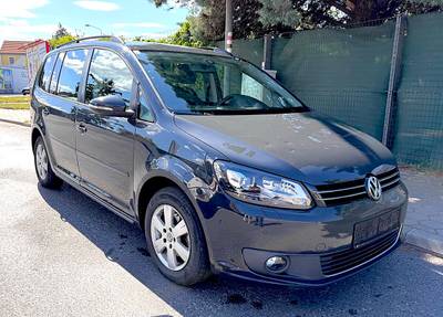 VW Touran Karat 1,6 BMT TDI DSG TOP GEPFLEGT••TOP ...