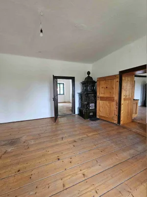 5-Zimmer-Wohnung mieten in Urfahr-Umgebung – 181 m², € 1.577 – Bild 2 von 7