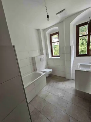 5-Zimmer-Wohnung mieten in Urfahr-Umgebung – 181 m², € 1.577 – Bild 5 von 7