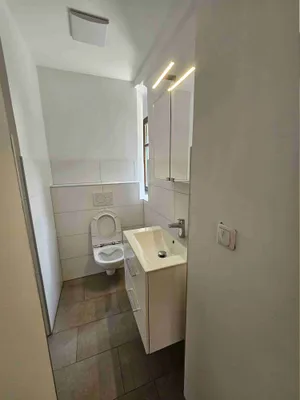 5-Zimmer-Wohnung mieten in Urfahr-Umgebung – 181 m², € 1.577 – Bild 6 von 7