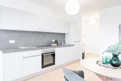 Charmante 2-Zimmer-Wohnung mit Balkon und moderner Ausstattung – Bild 2