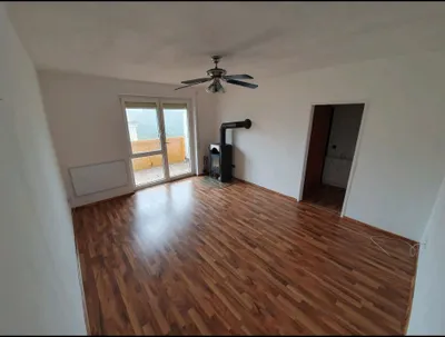 3-Zimmer-Wohnung mieten in Wiener Neustadt Land – 74 m², € 790 – Bild 2 von 11