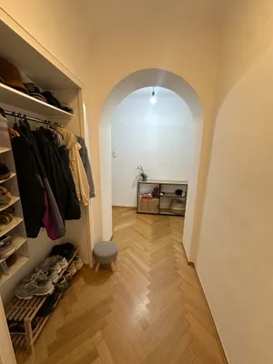 Gemütliche 2-Zimmer-Wohnung mit Balkon in Althietzing - Nachmieter gesucht – Bild 2