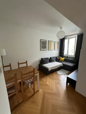 Gemütliche 2-Zimmer-Wohnung mit Balkon in Althietzing - Nachmieter gesucht