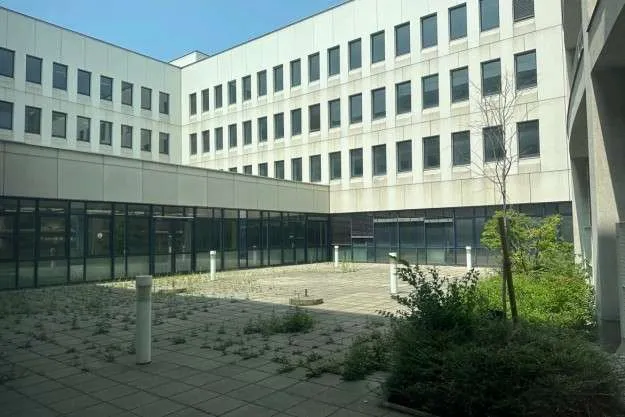 Bürokomplex mit attraktivem Preis-Leistungs-Verhältnis - Ansicht 2
