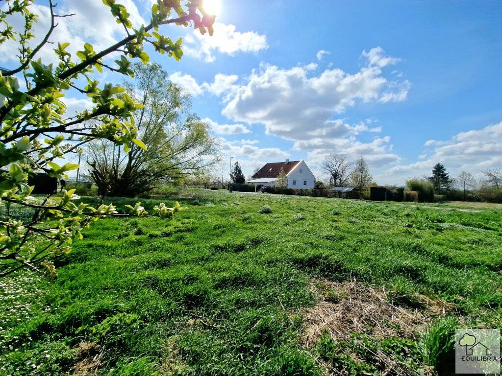 TRAUMHAFTES BAUGRUNDSTÜCK IN BESTER LAGE - 772 M² IN DONNERSKIRCHEN --NAHE BAHNHOF und GOLFCLUB - Ansicht 2