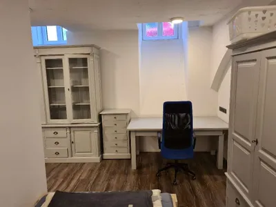 7-Zimmer-Wohnung kaufen in Wien – 140 m², € 370.000 – Bild 19 von 21