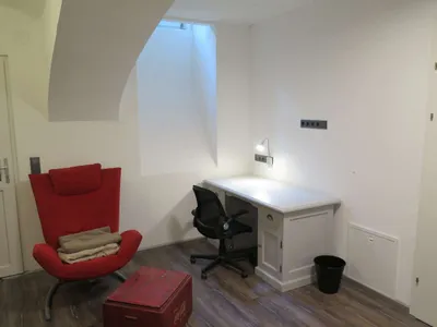 7-Zimmer-Wohnung kaufen in Wien – 140 m², € 370.000 – Bild 13 von 21
