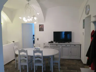 7-Zimmer-Wohnung kaufen in Wien – 140 m², € 370.000