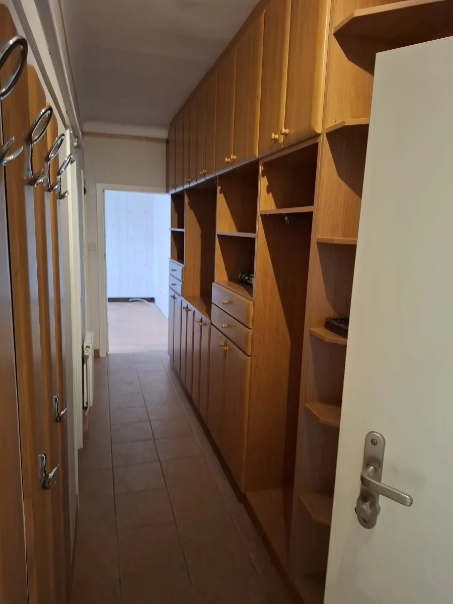 Sanierungsbedürftige 4 Zimmer Eigentumswohnung mit grosse Potenzial Ohne Makler!!!, Himberg