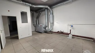 Gewerbeimmobilie mieten in Leibnitz – 227 m², € 2.191 – Bild 7 von 12