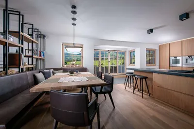 7-Zimmer-Immobilie kaufen in Kitzbühel – 1 010 m² – Bild 2 von 13