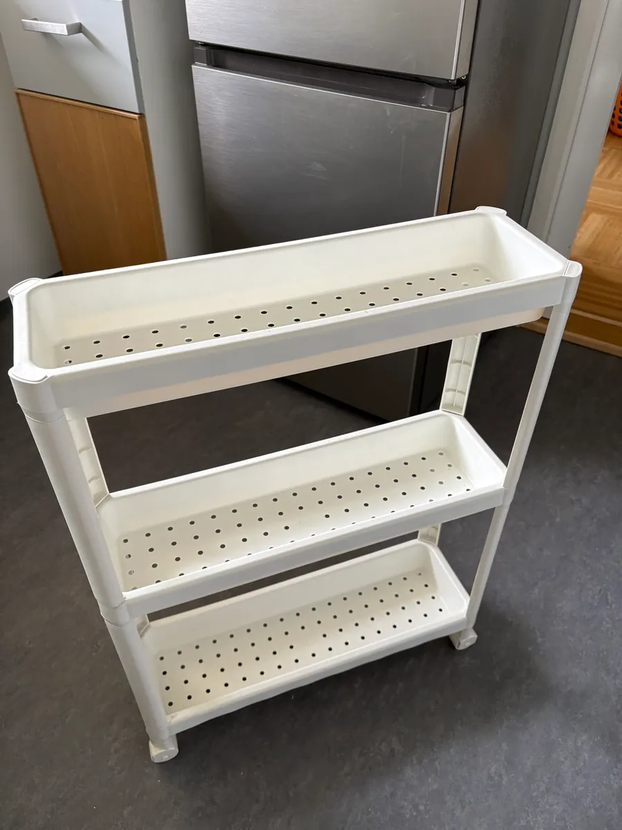 IKEA Vesken Rollwagen, € 2,- (1100 Wien)