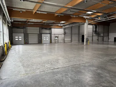 Gewerbeimmobilie mieten in Wien – 4 650 m², € 7 – Bild 2 von 14