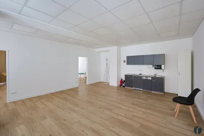 3-Zimmer-Gewerbeimmobilie mieten in Tulln – 77 m², € 1.639 – Bild 3 von 18