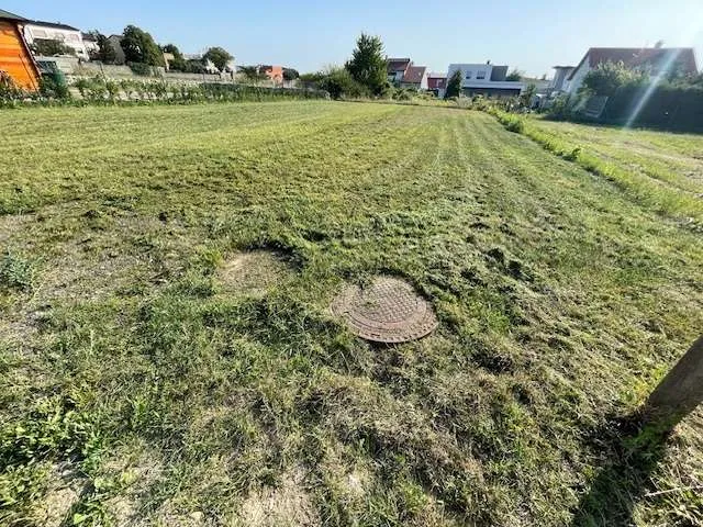 Winden am See: gepflegtes Baugrundstück in ruhiger Randlage, Weitblick – pohled 2