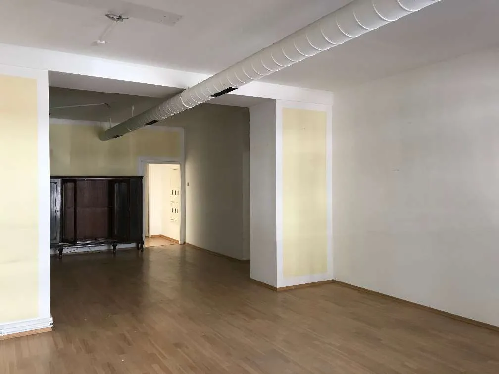 Geschäftslokal mit großen Auslagen!! - Ansicht 2
