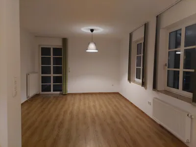Wohnung mieten in Braunau am Inn – 75 m², € 895 – Bild 2 von 2