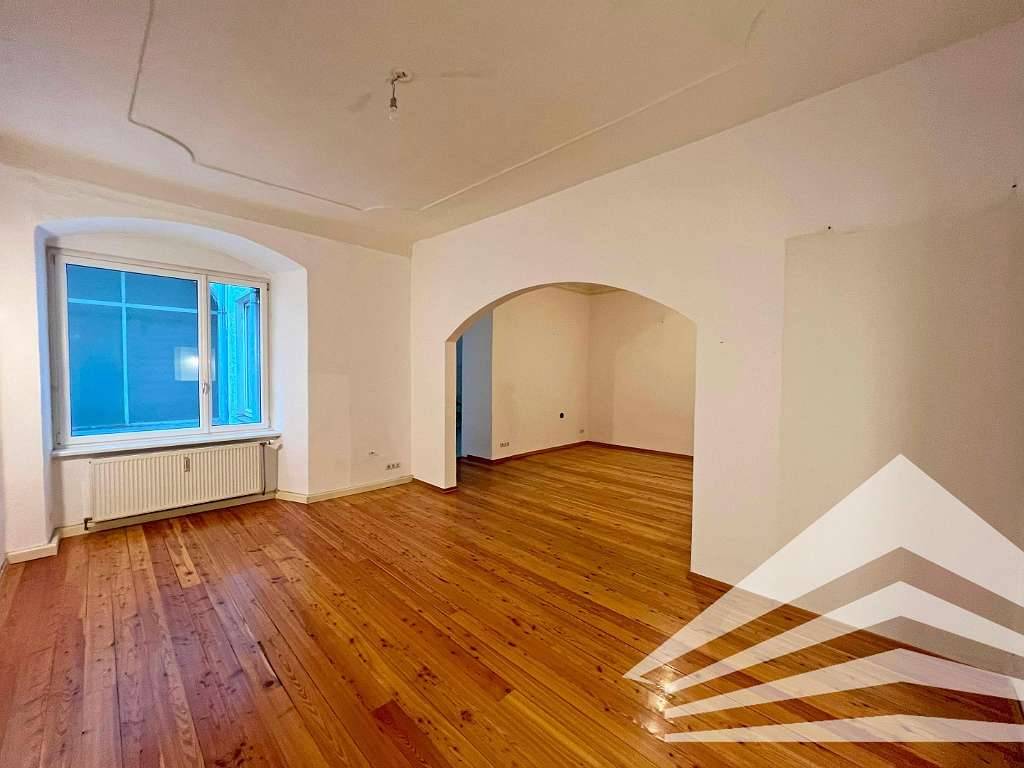 Atelier am Hauptplatz zu vermieten! Künstler willkommen! - Ansicht 2