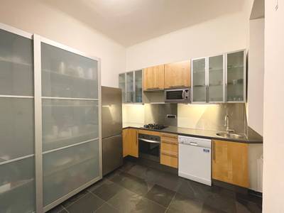 WG-taugliche Zweizimmerwohnung in 1090 Wien ab Juli zu vermieten