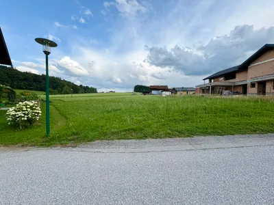 Grundstück kaufen in Salzburg-Umgebung – 682 m², € 430.000 – Bild 1 von 8